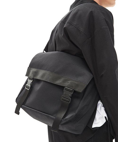 【MAISON MINED】21FW★ TWO BUCKLE MESSENGER BAG MUSINSA | MAISON MINED TWO BUCKLE MESSENGER BAG