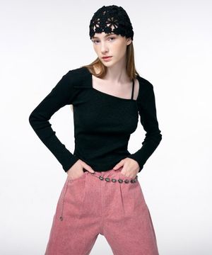 Square Neck Slit T-Shirt  Black