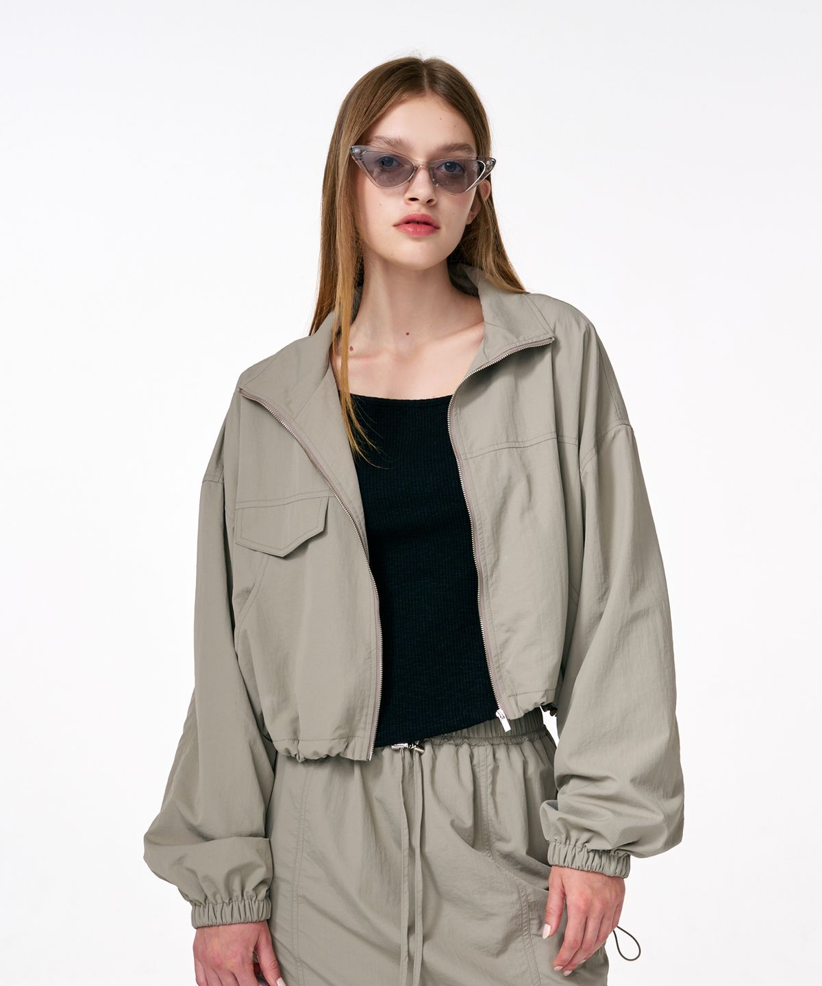 에트몽(ETMON) Wind Crop Jumper  Taupe Beige