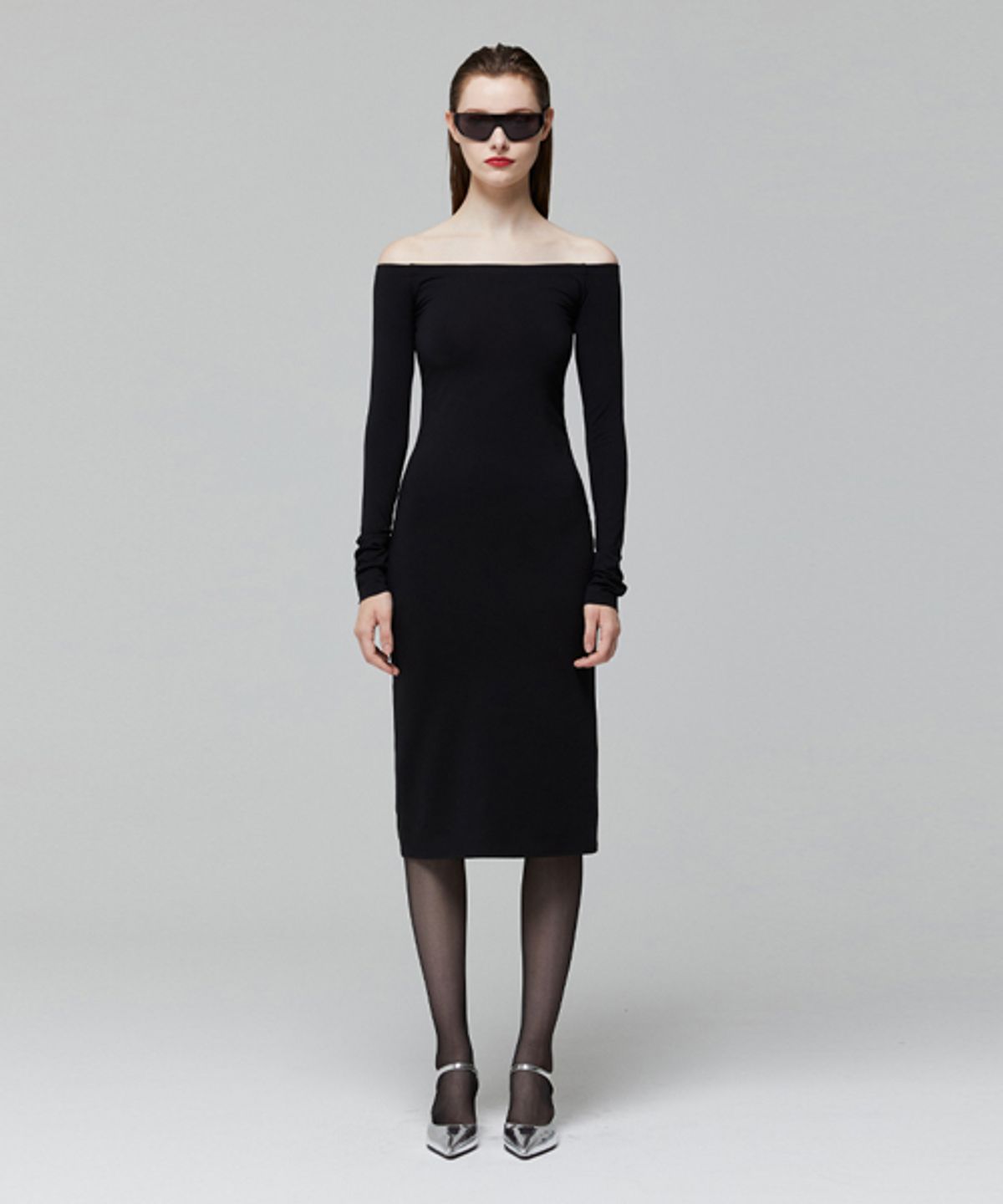 레이디 볼륨(LADY VOLUME) OFF SHOULDER LINE DRESS_BLACK