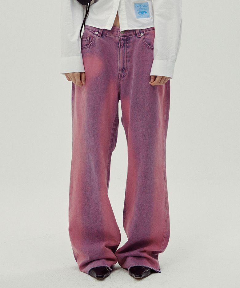VERTICAL LINE WASHED JEANS