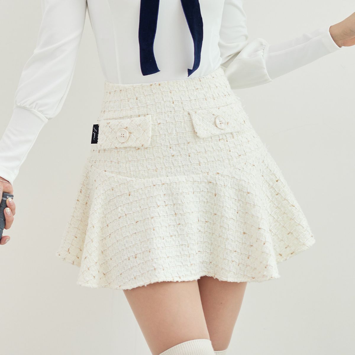 제이제인(J.JANE) 트위드 플라워 스커트 Tweed flower skirt (White)
