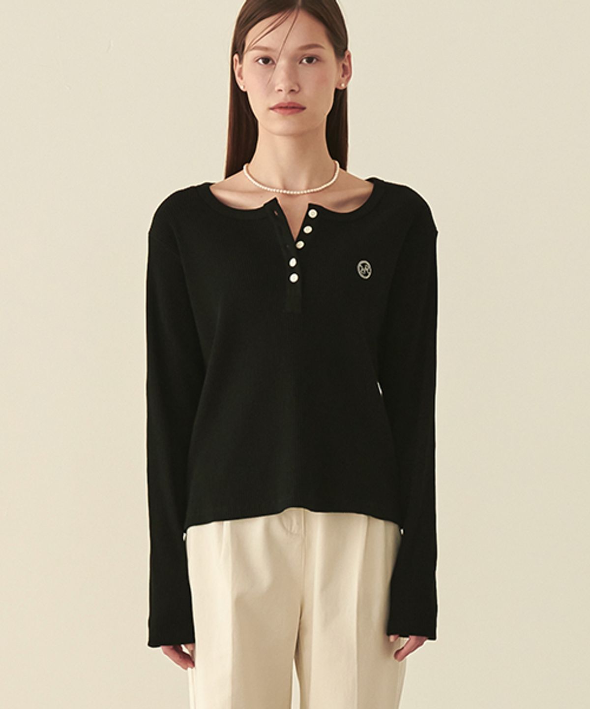 론론(RONRON) Henryneck Long Sleeve Black