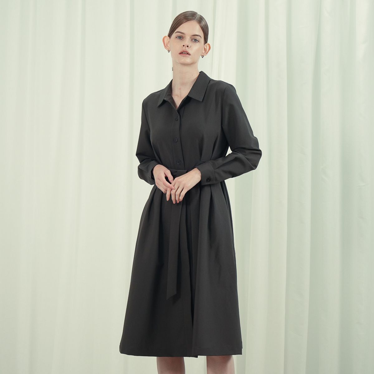 아쿠드(ACUD) Pintuck Detail Belted Shirt Dress _Khaki