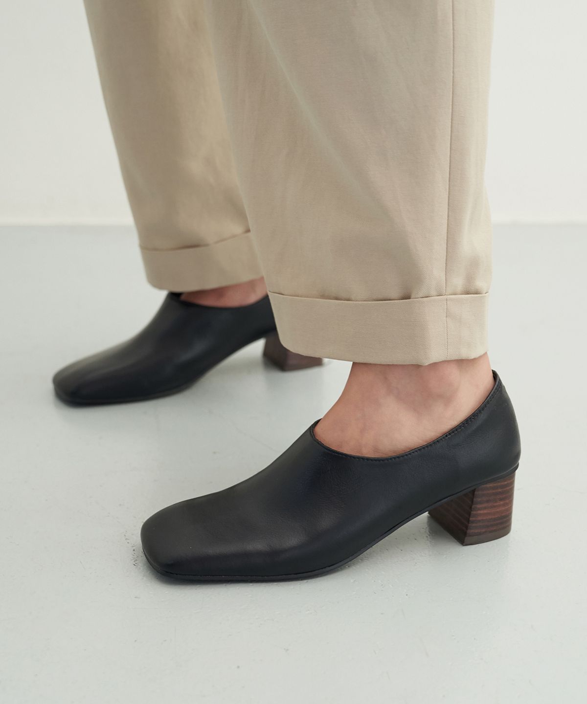 무드나잇(MOODNIGHT) CINAMON Glove pumps - 3color 5cm 스퀘어 글로브 미들 펌프스