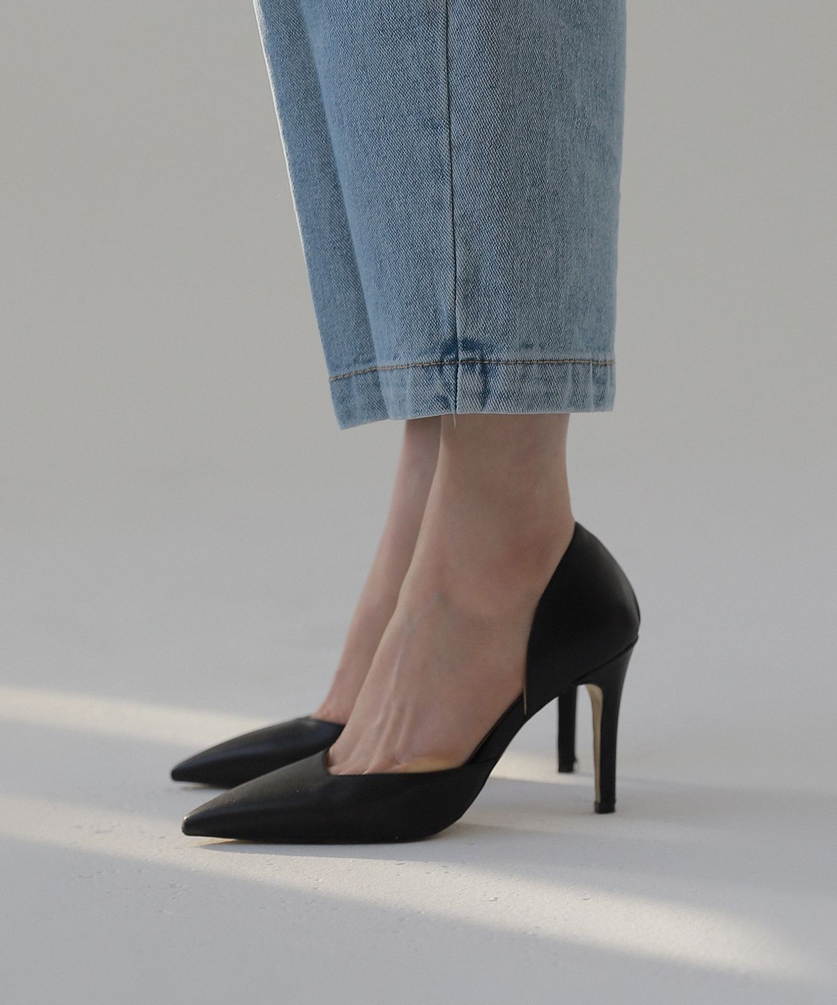 무드나잇(MOODNIGHT) Cut-out stiletto pump shoe - 4color 7cm 9cm 스틸레토힐 펌프스
