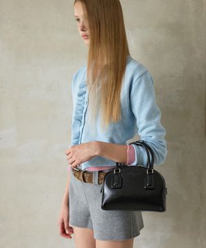 비엔 크로스백 OQFH005A