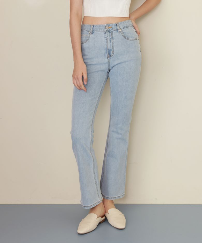 [린다 부츠컷 데님 팬츠_라이트 블루] Linda Bootscut Denim pants_LB