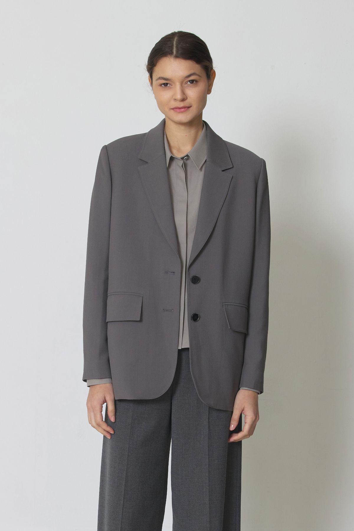 마누엘 에 기욤(MANUELLE ET GUILLAUME) Le gris classic blazer