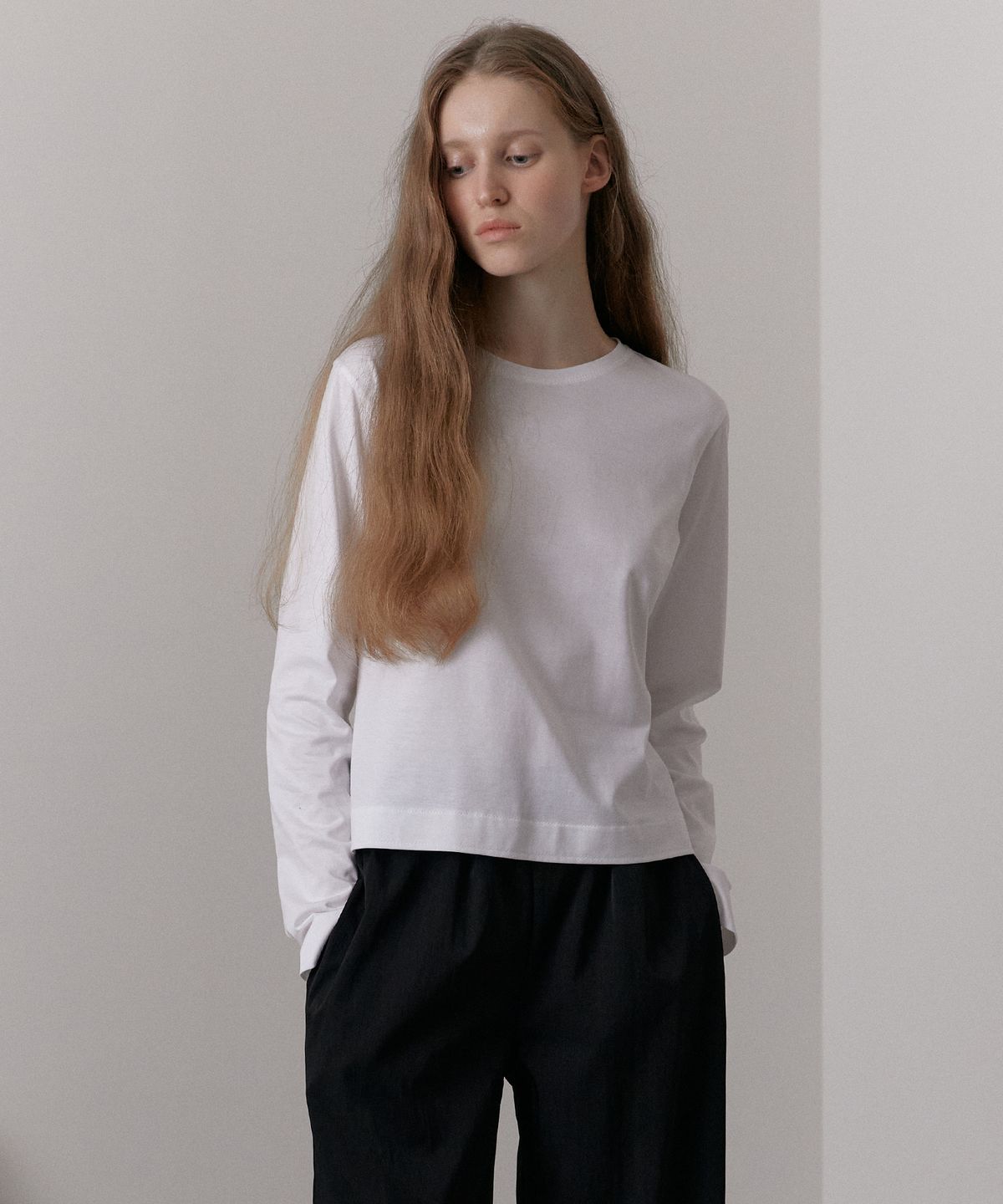 38컴온커먼(38COMEONCOMMON) Silket Essential Long Sleeve T-Shirts (White)