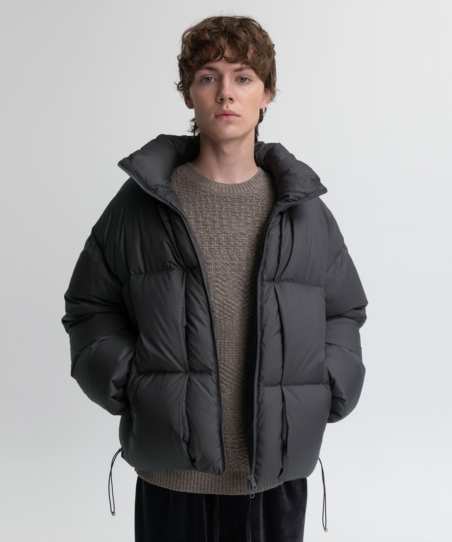 MOUSSY HOODED MIDDLE PUFFER ジャケット¥18,700 DOLMAN LAPEL UTILITY 