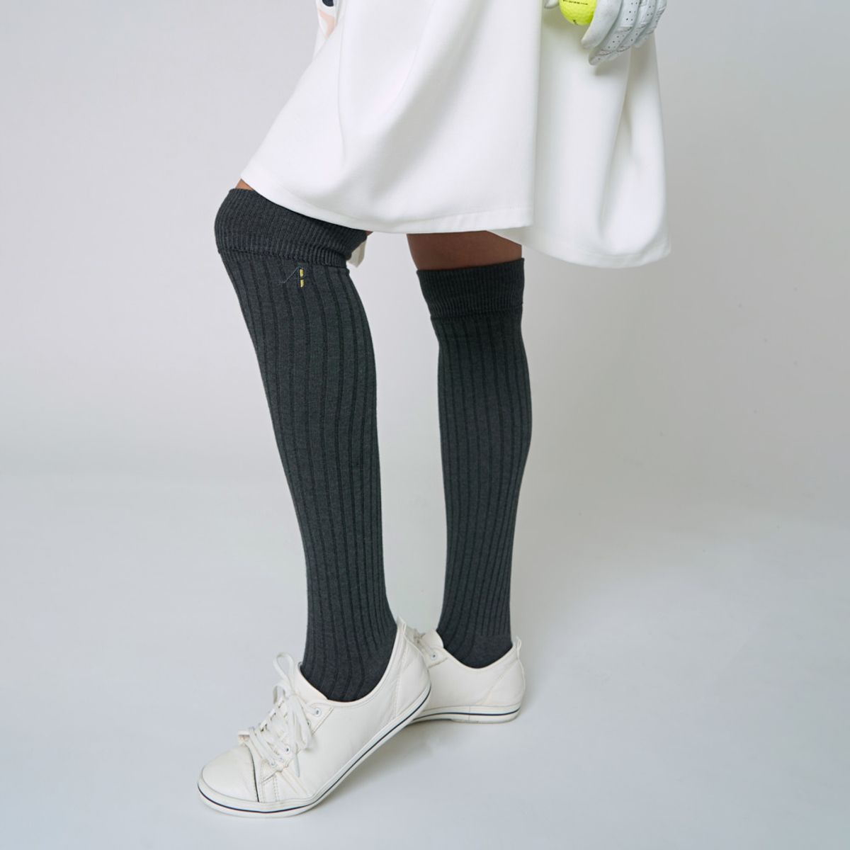 애스플래폼(ATHPLATFORM) AW22AS02 오버 니삭스_멜란지 그레이