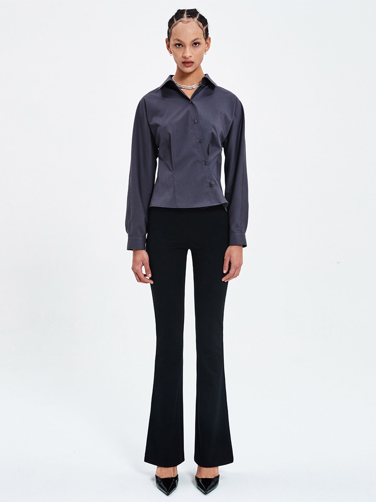 해브레스(HAVELESS) WAIST BUTTON CROPPED SHIRT DARK GREY