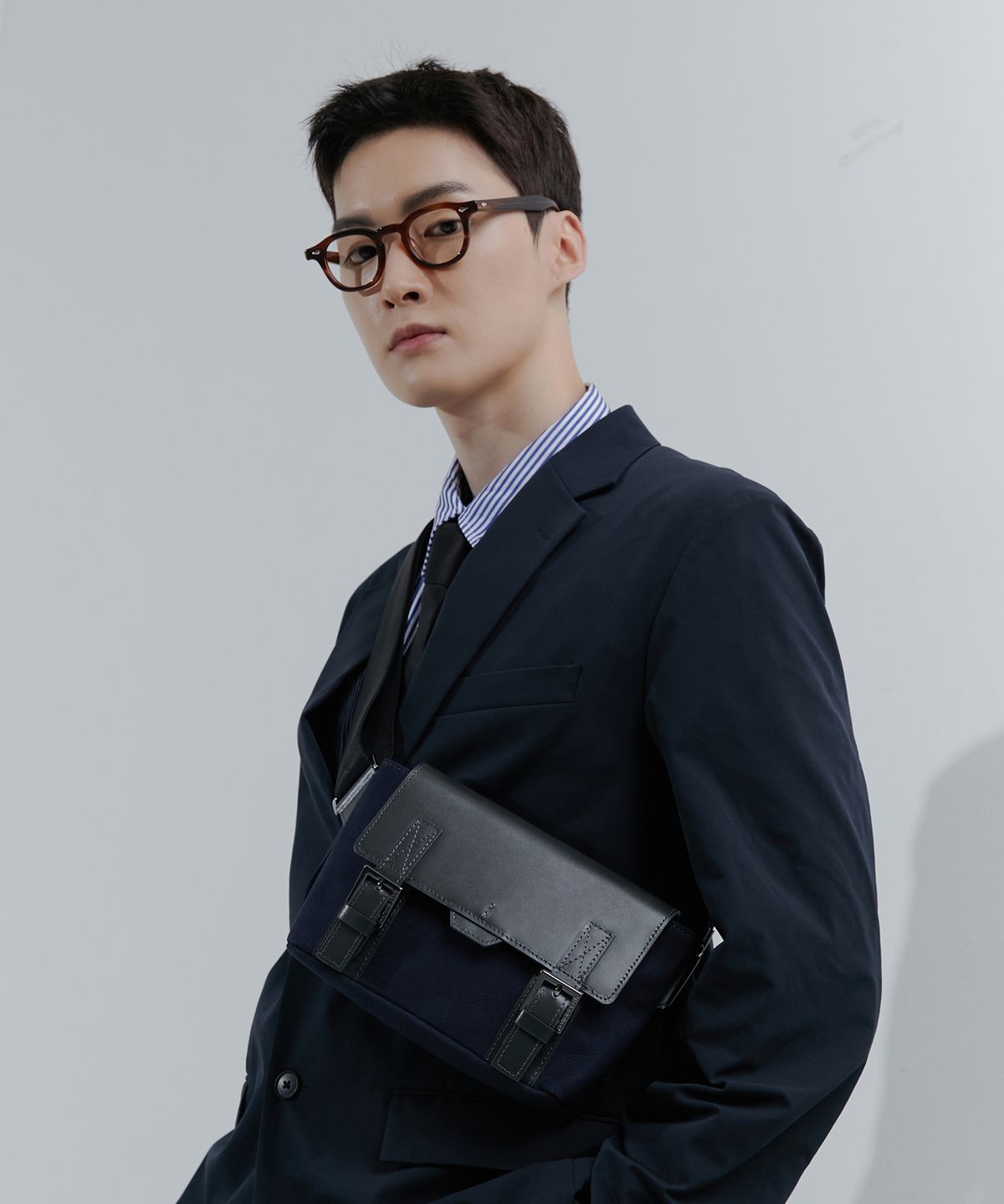 베드포드일레븐스(BEDFORD11TH) 폴리건 더블 벨티드  베이비슬링  [네이비그레이]