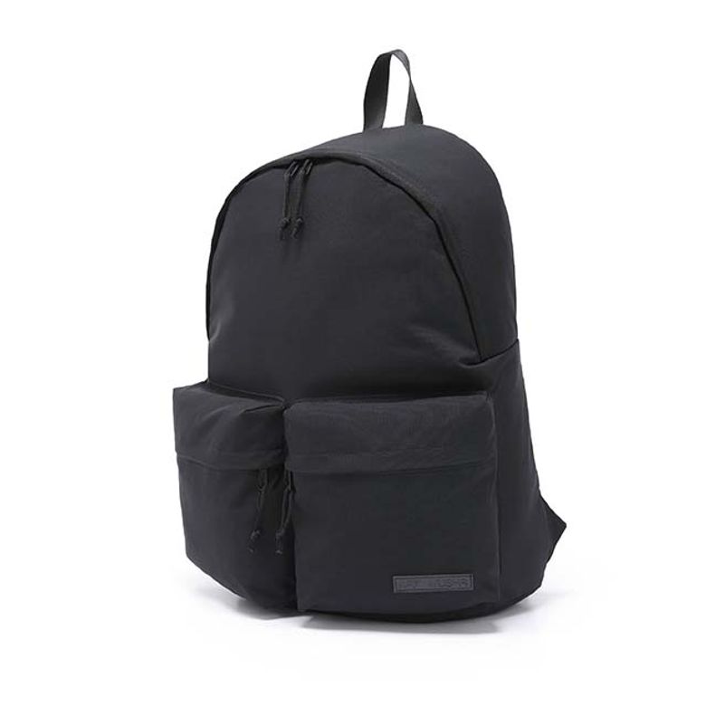 circle two poket backpack (black)