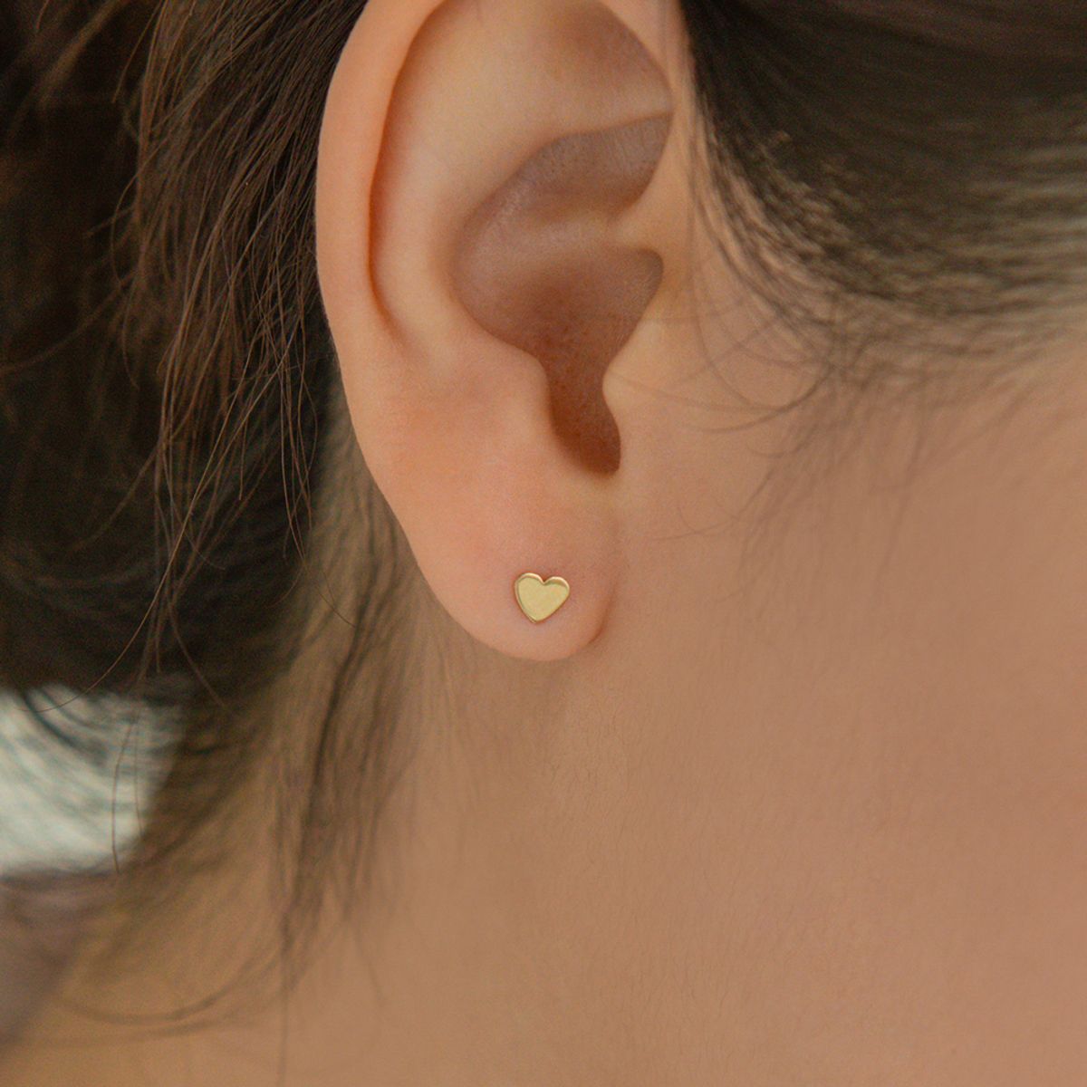 룬느(LUNNE) 14k 플랫 하트 피어싱 귀걸이 (14k골드) S16