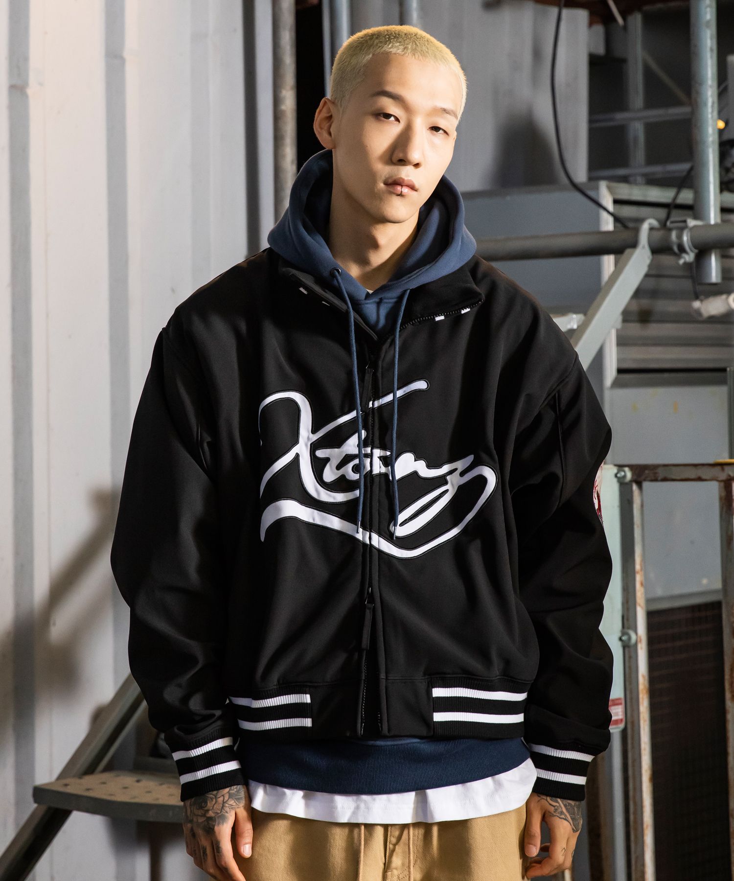 MUSINSA | XTONZ XJ84 Vartan Stadium Jacket (BLACK)