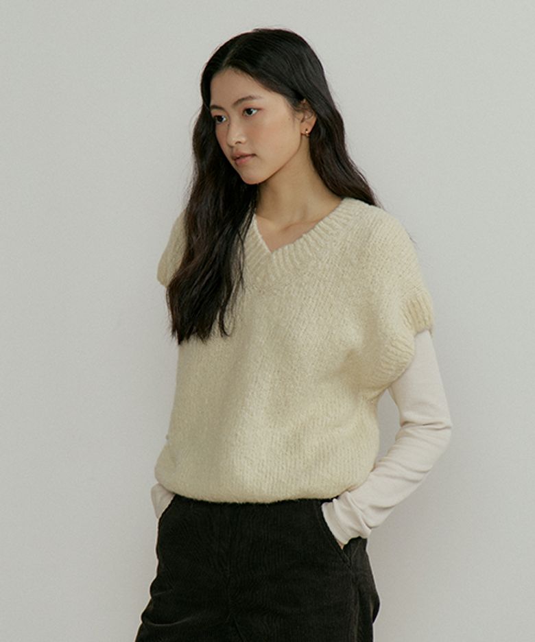 alpaca v-neck knit vest-cream