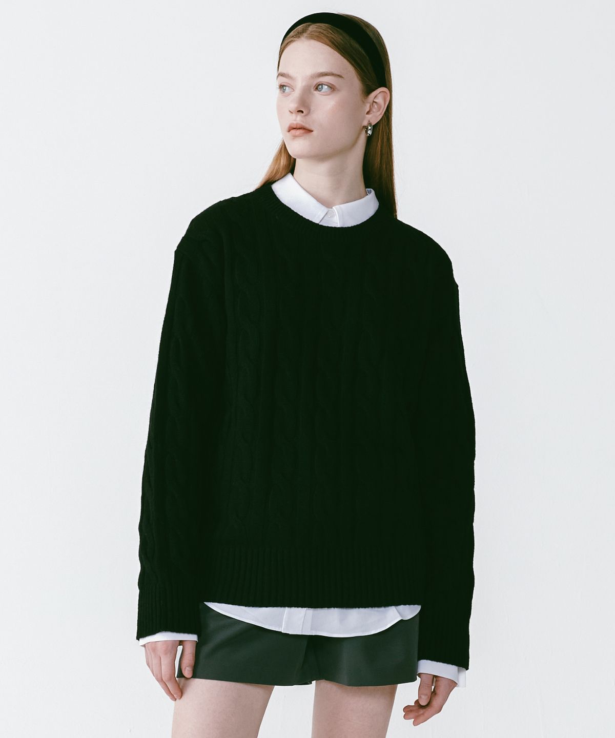 로시로우(LOSSYROW) Round Cable Knit [Black]