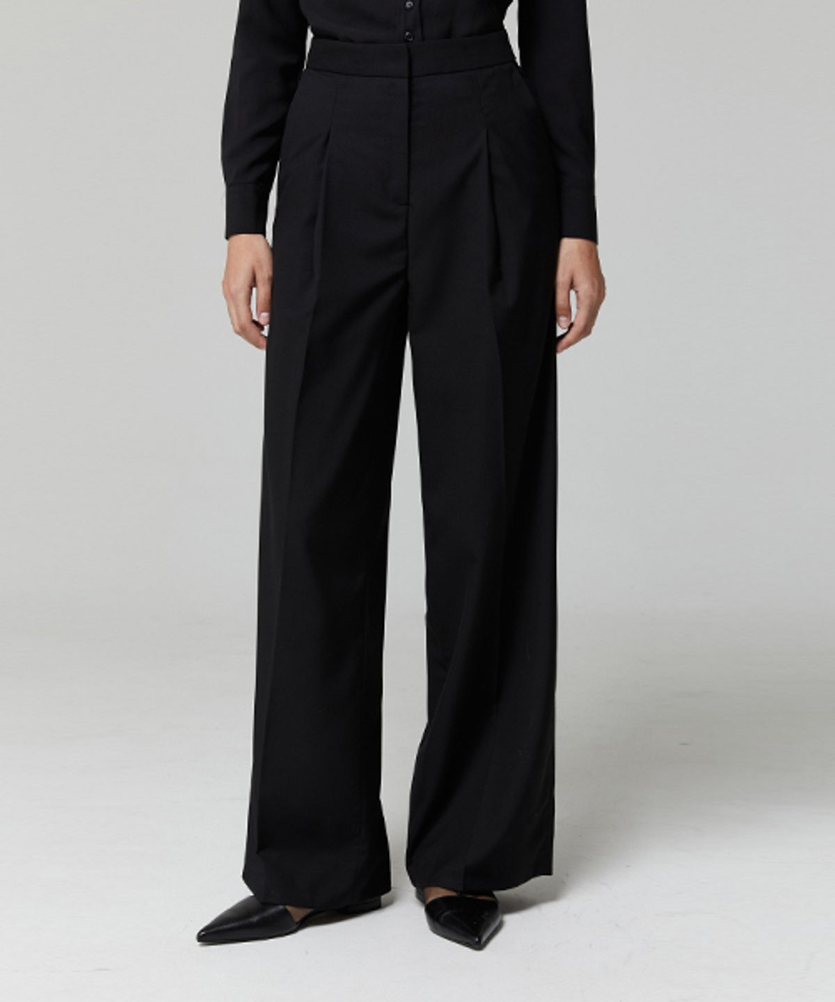 레이디 볼륨(LADY VOLUME) BUCKLE WIDE SLACKS_BLACK