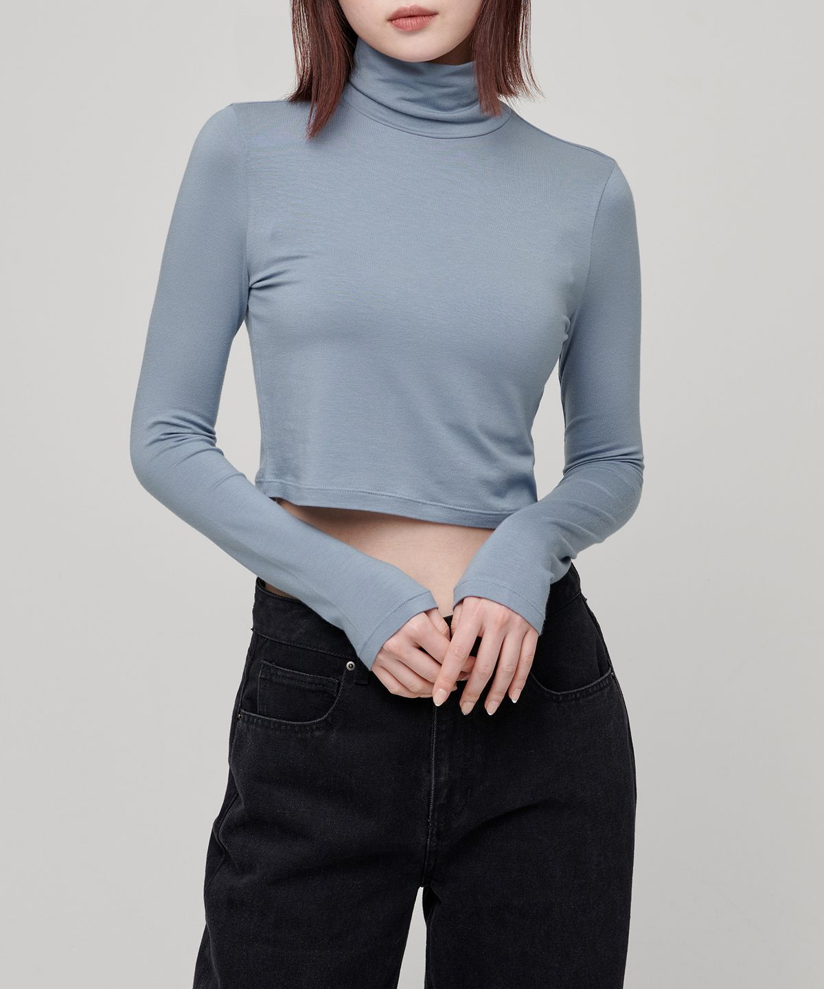 무신사 스탠다드 우먼(MUSINSA STANDARD WOMAN) 우먼즈 슬림 크롭 터틀 넥 긴소매 티셔츠 [블루 그레이]
