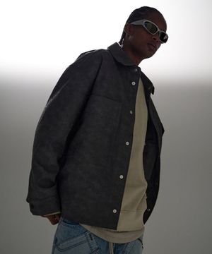 데님 라이크 오버핏 페이크 레더 셔츠 자켓 (그레이)