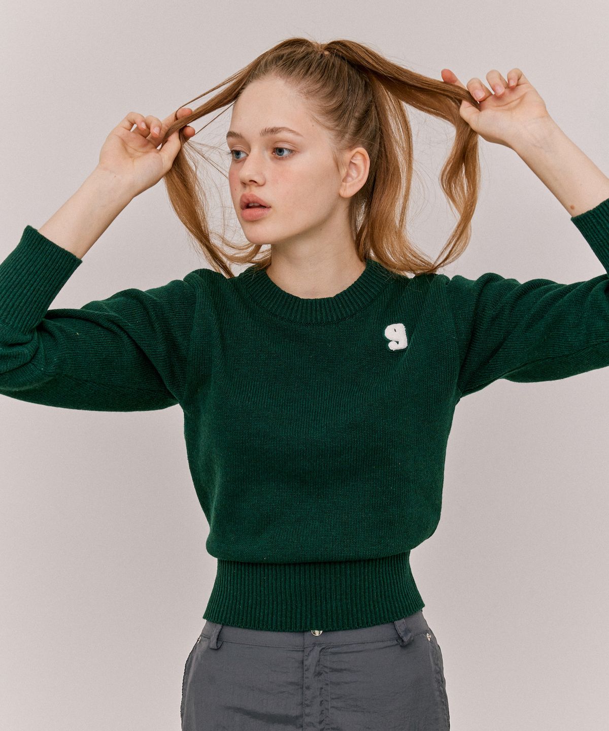 그리미(GREEMY) G LOGO ROUND NECK KNIT - GREEN