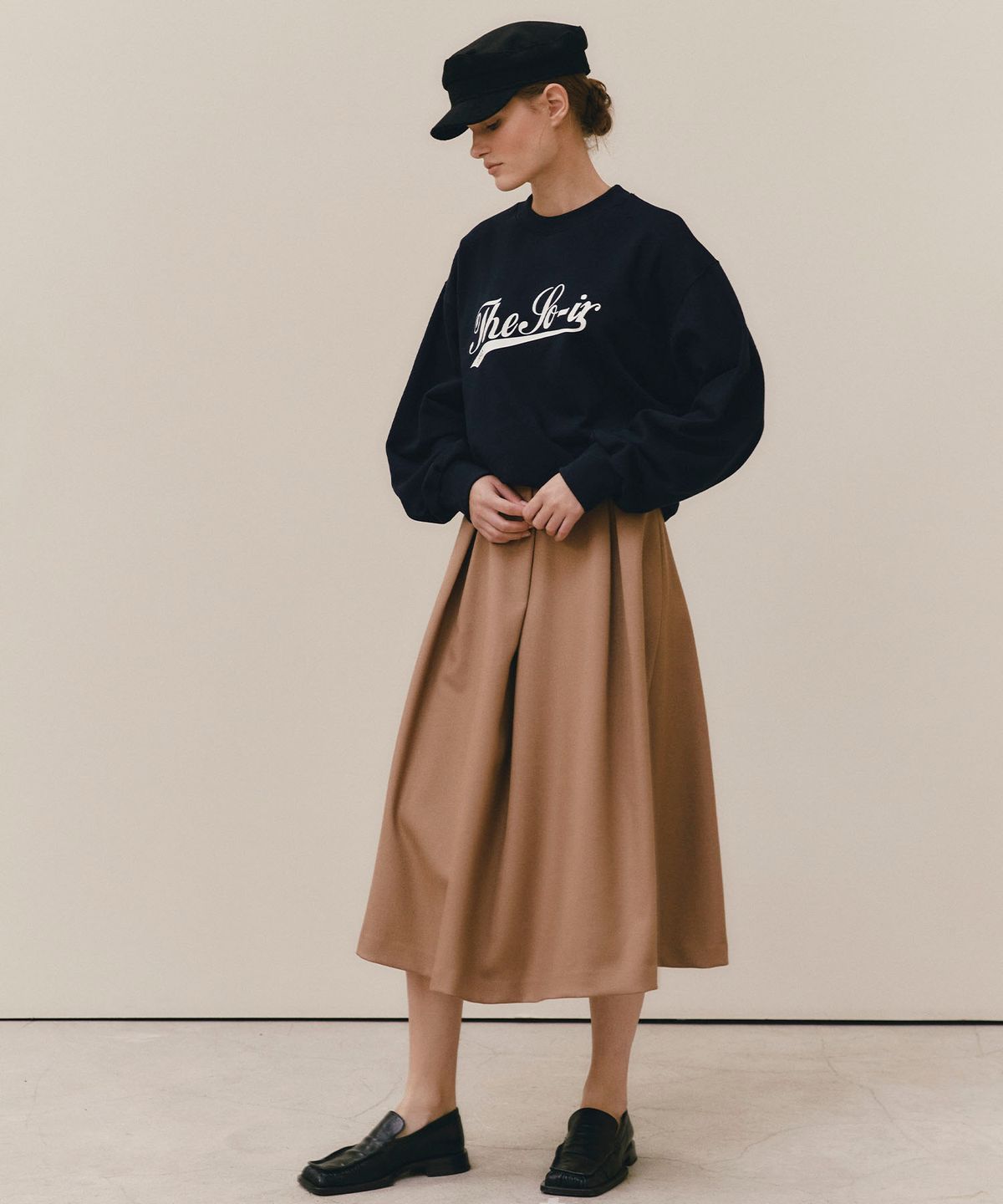 쏘이르(SO IR) WIDE TUCK FLARE SKIRT - BEIGE