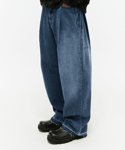 MUSINSA | DNSR Behind Tuck Brush Denim Medium Blue