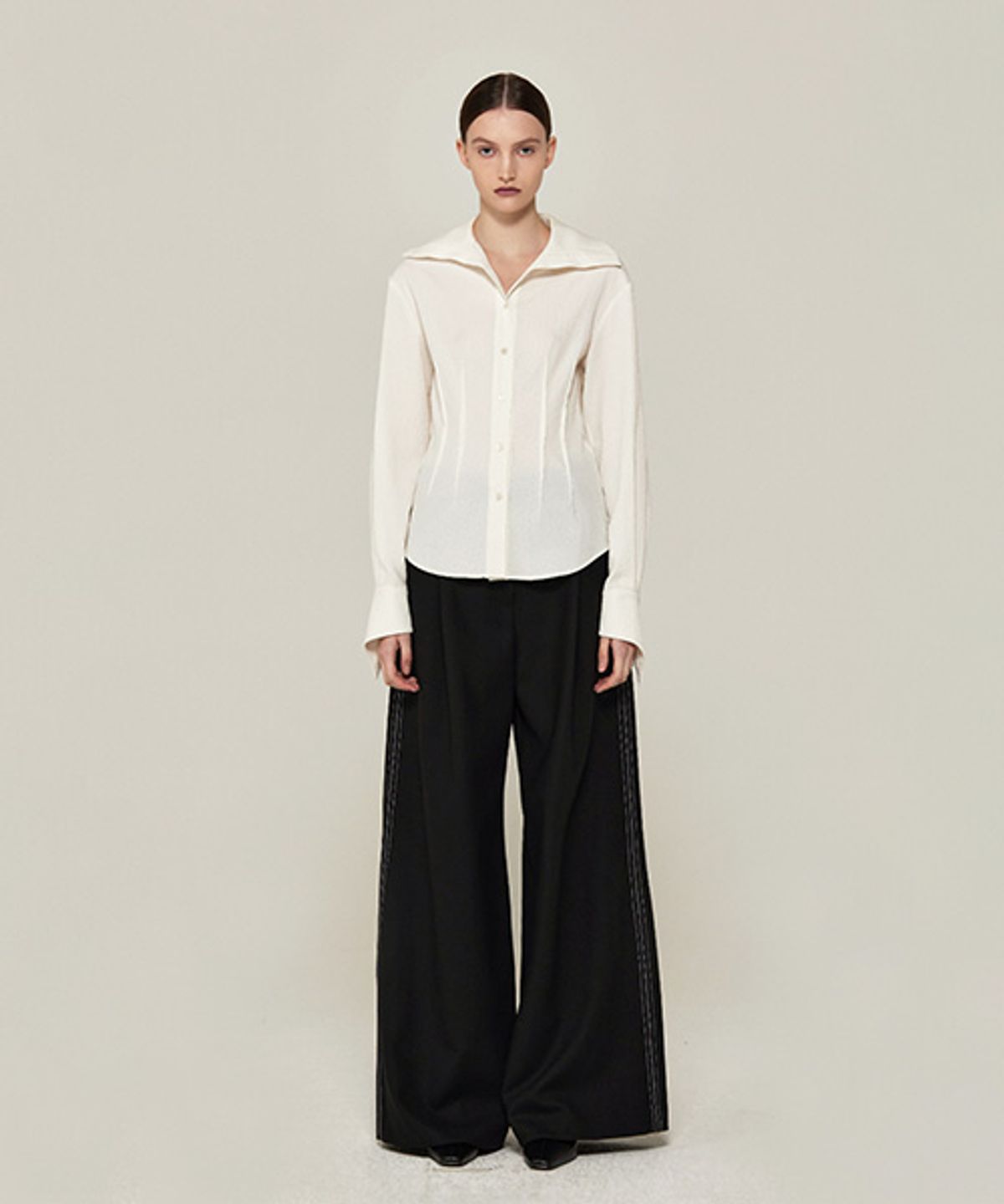 아바몰리(AVA MOLLI) Side Stitch Pants (BLACK)