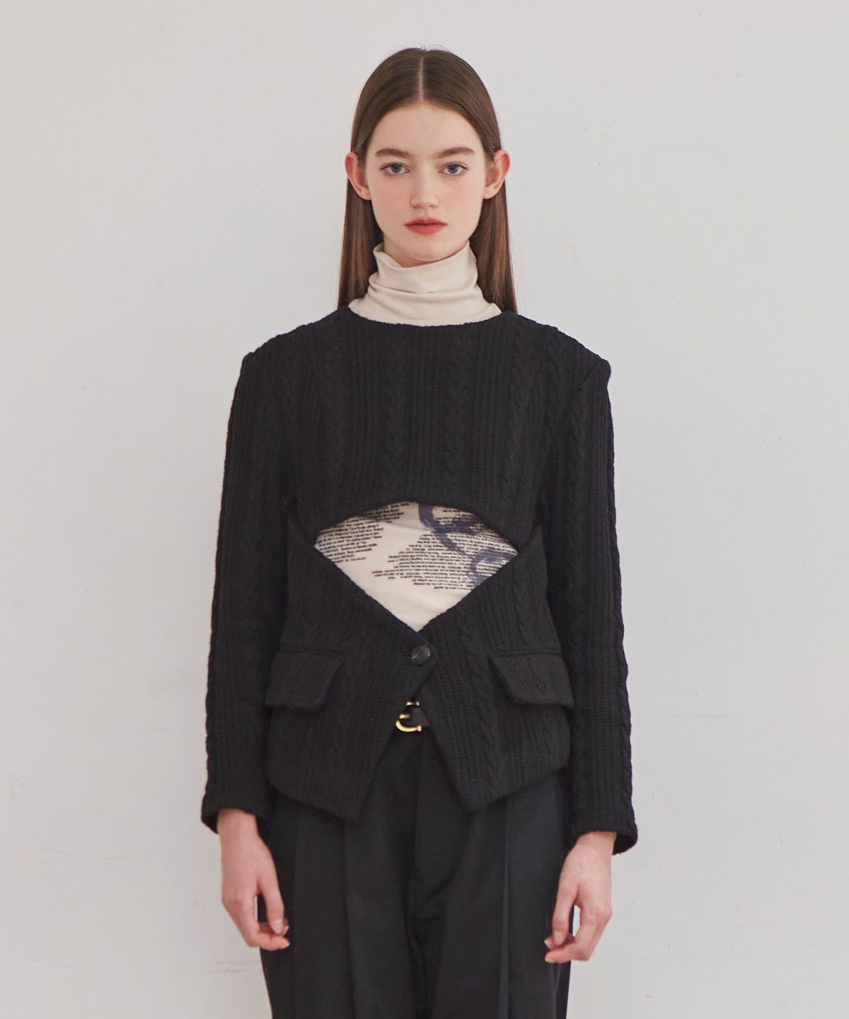 바이탈싸인(VITALSIGN) [LINE] Cable Slit Knit Top