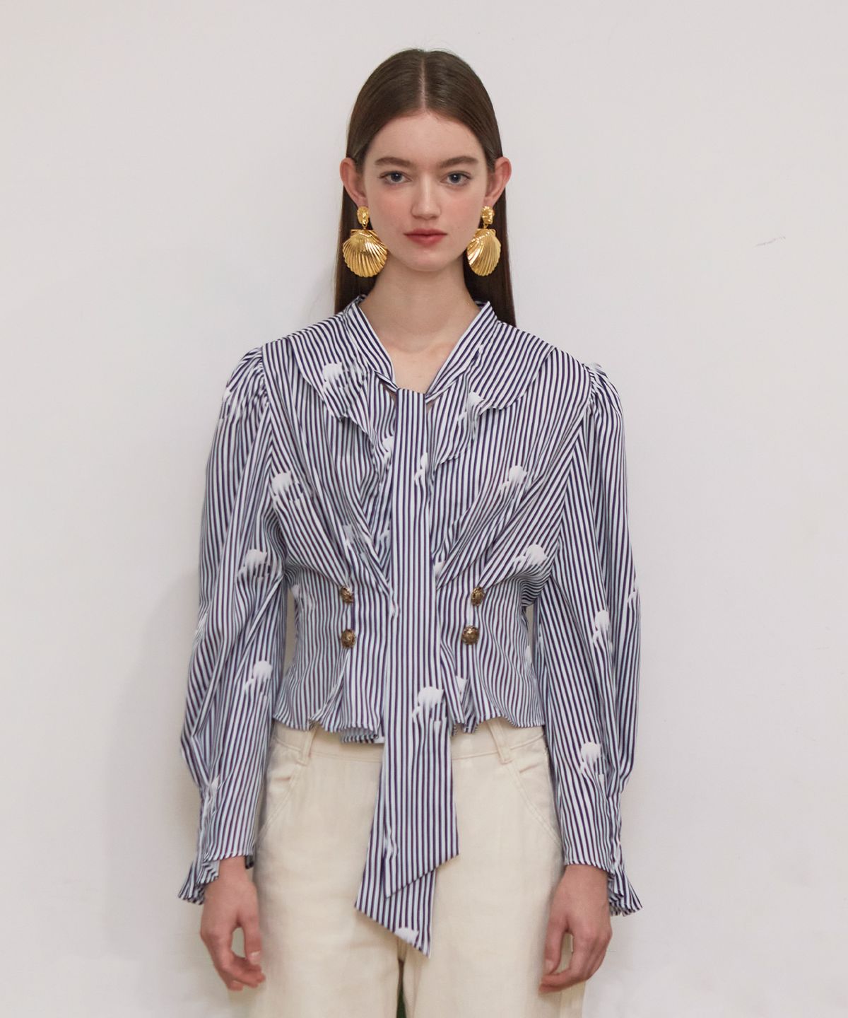 바이탈싸인(VITALSIGN) [LINE] Ribbon Button Blouse (Stripe)