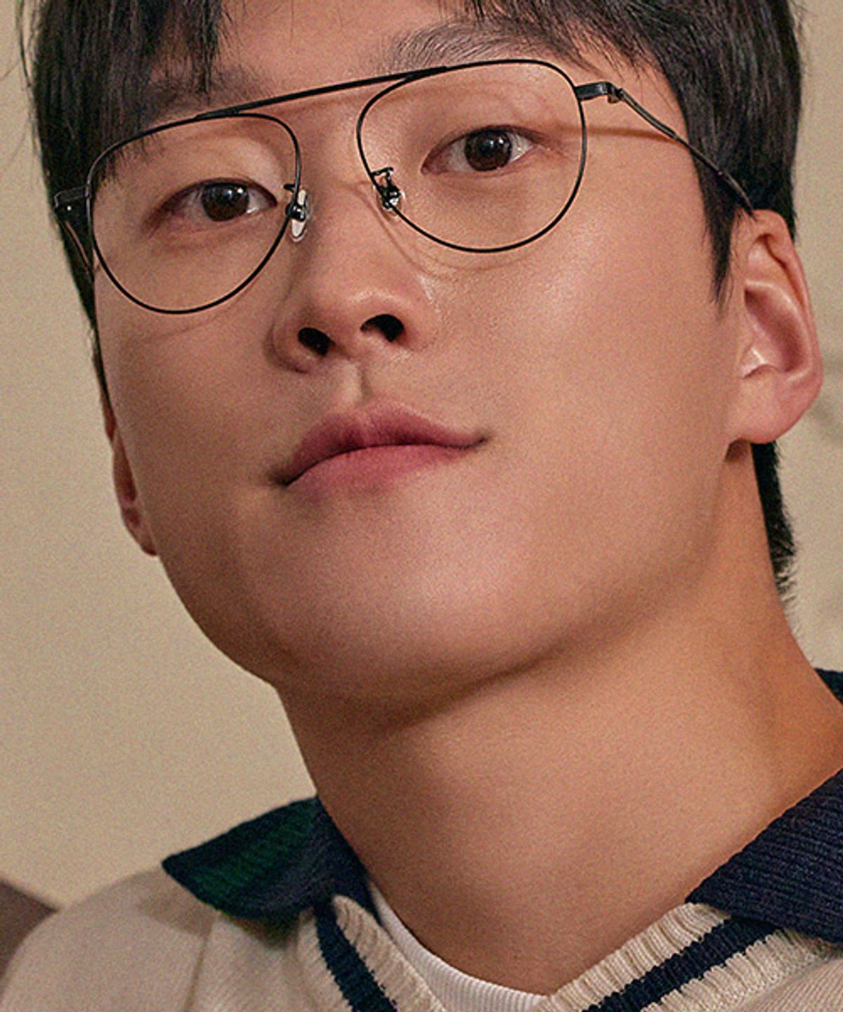 모던아이웨어스튜디오(MODERN EYEWEAR STUDIO) ROW - Black