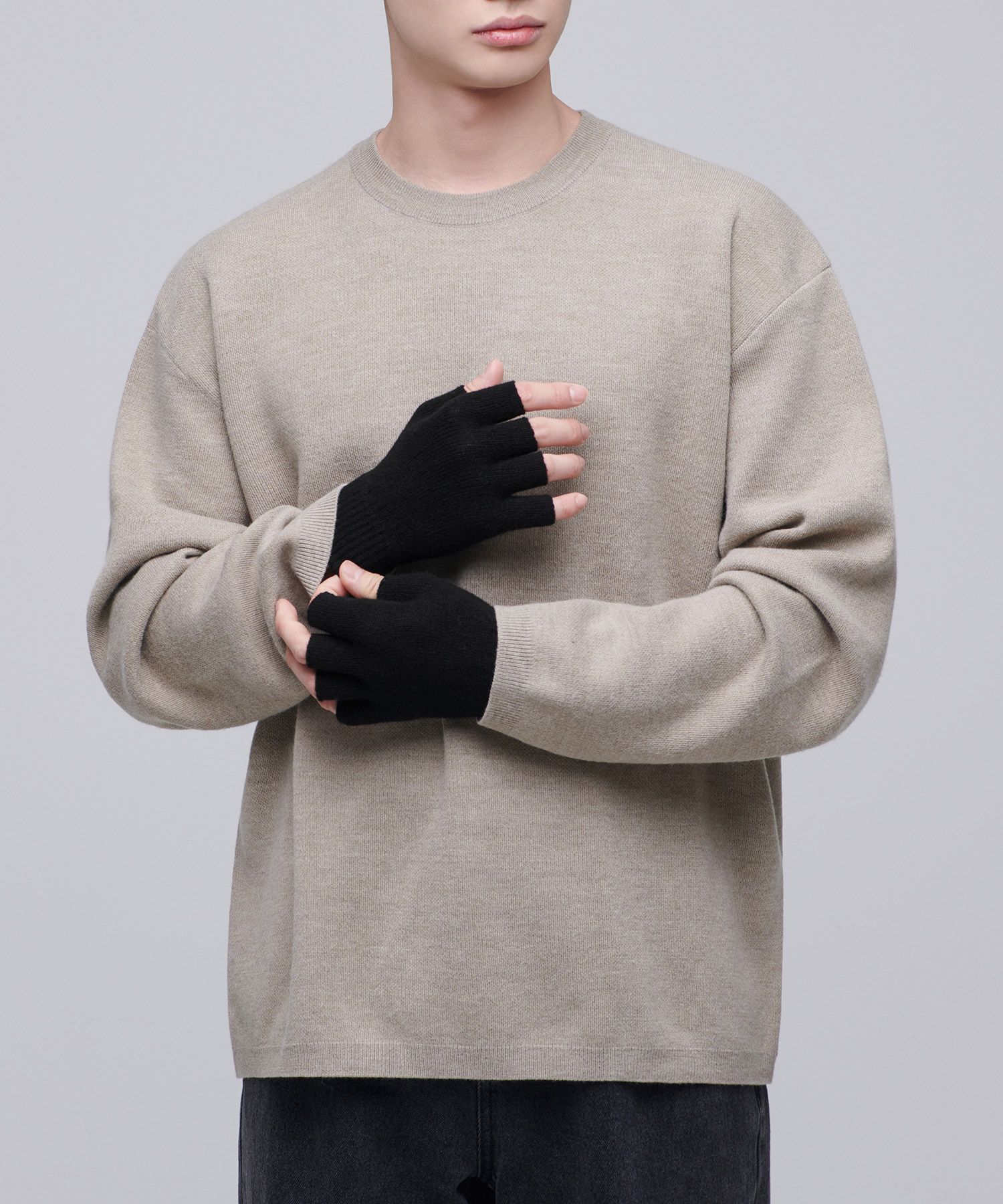 MUSINSA公式 | MUSINSA STANDARD フィンガーレスニットグローブ [ブラック]