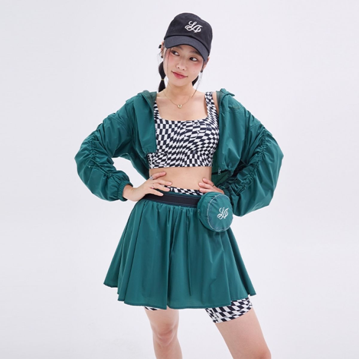 라라폭스(LALAFOX) BELT BAG CROPPED JACKET BN3WJ002