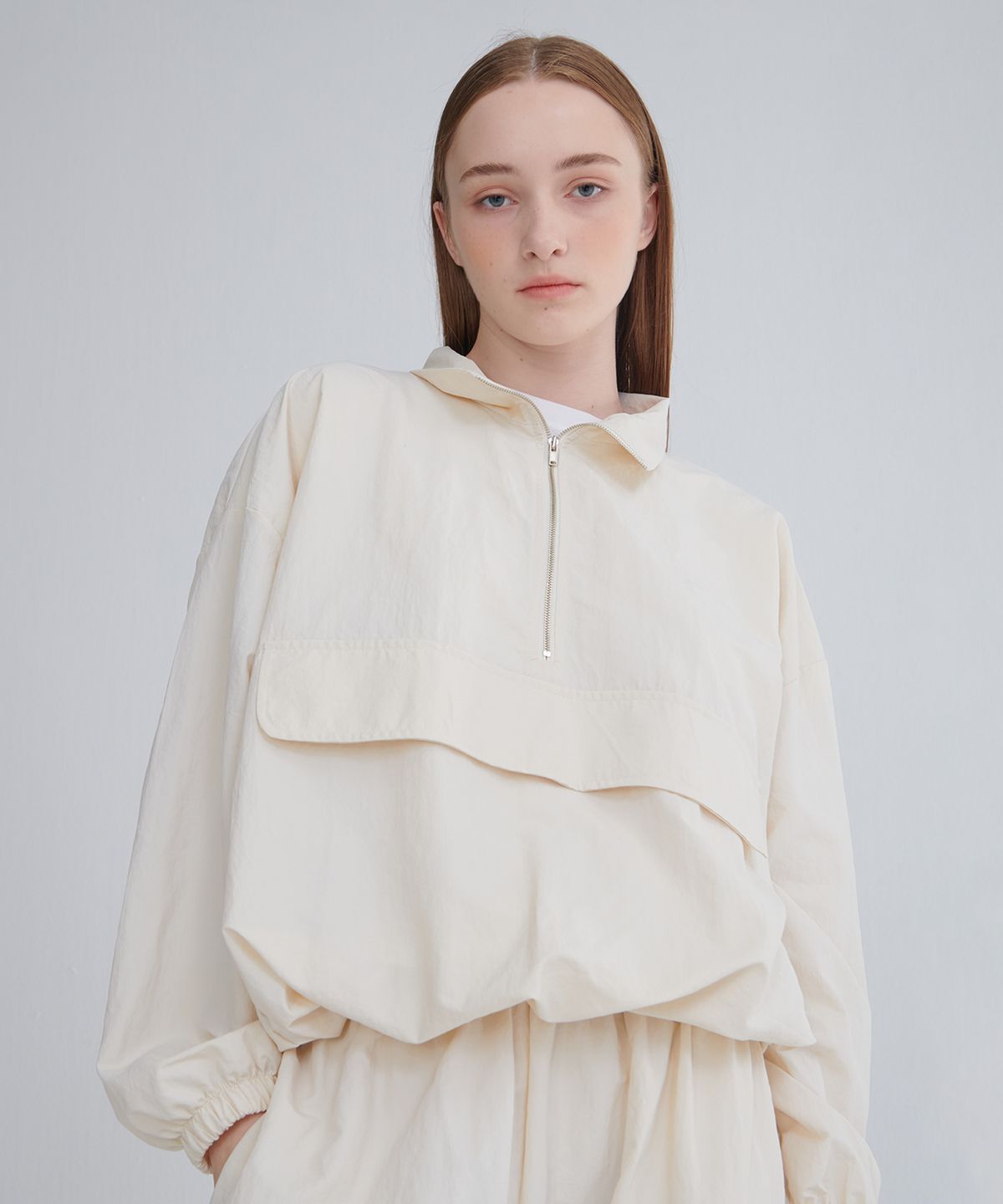 씨엘로(CIELO) 22 FW 집업 아노락 (크림)