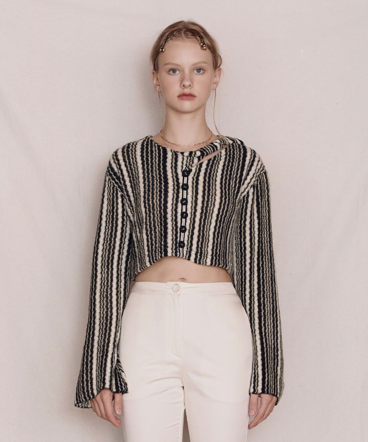 파베르핑거(FABER FINGER) Shoulder Slit Stripe Knit