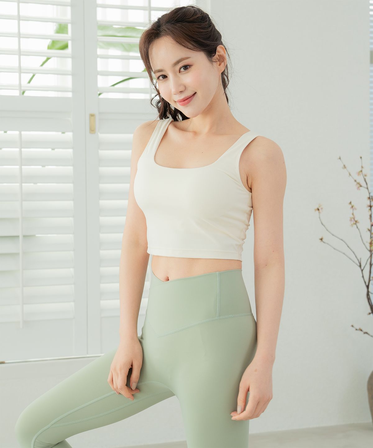 러브유어바디(LOVEYOURBODY) 베이직 브라탑(바닐라)