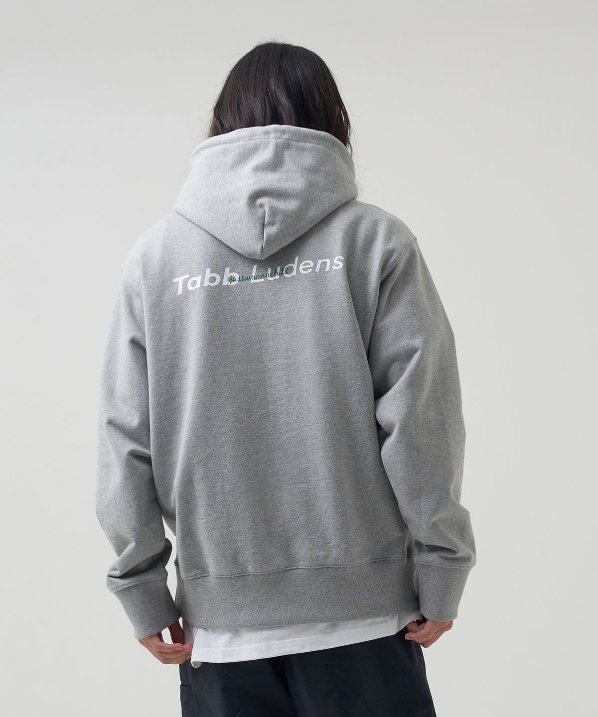 탭루덴스(TABBLUDENS) TABB Logo Hoodie Grey