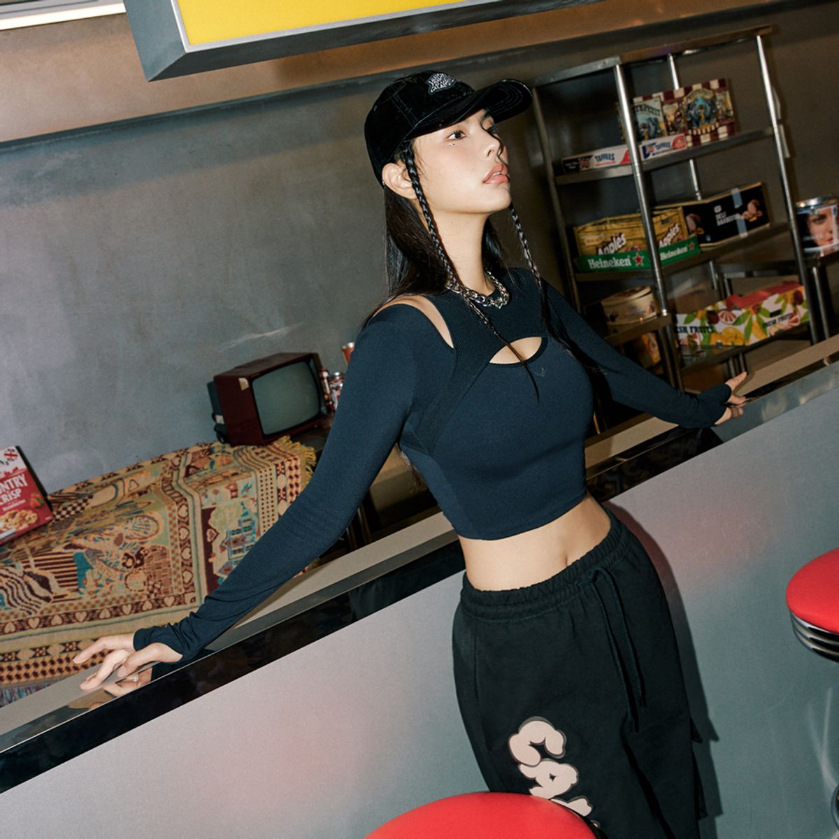 라라폭스(LALAFOX) CLOUDY CUT OUT T-SHIRT BN3CL002