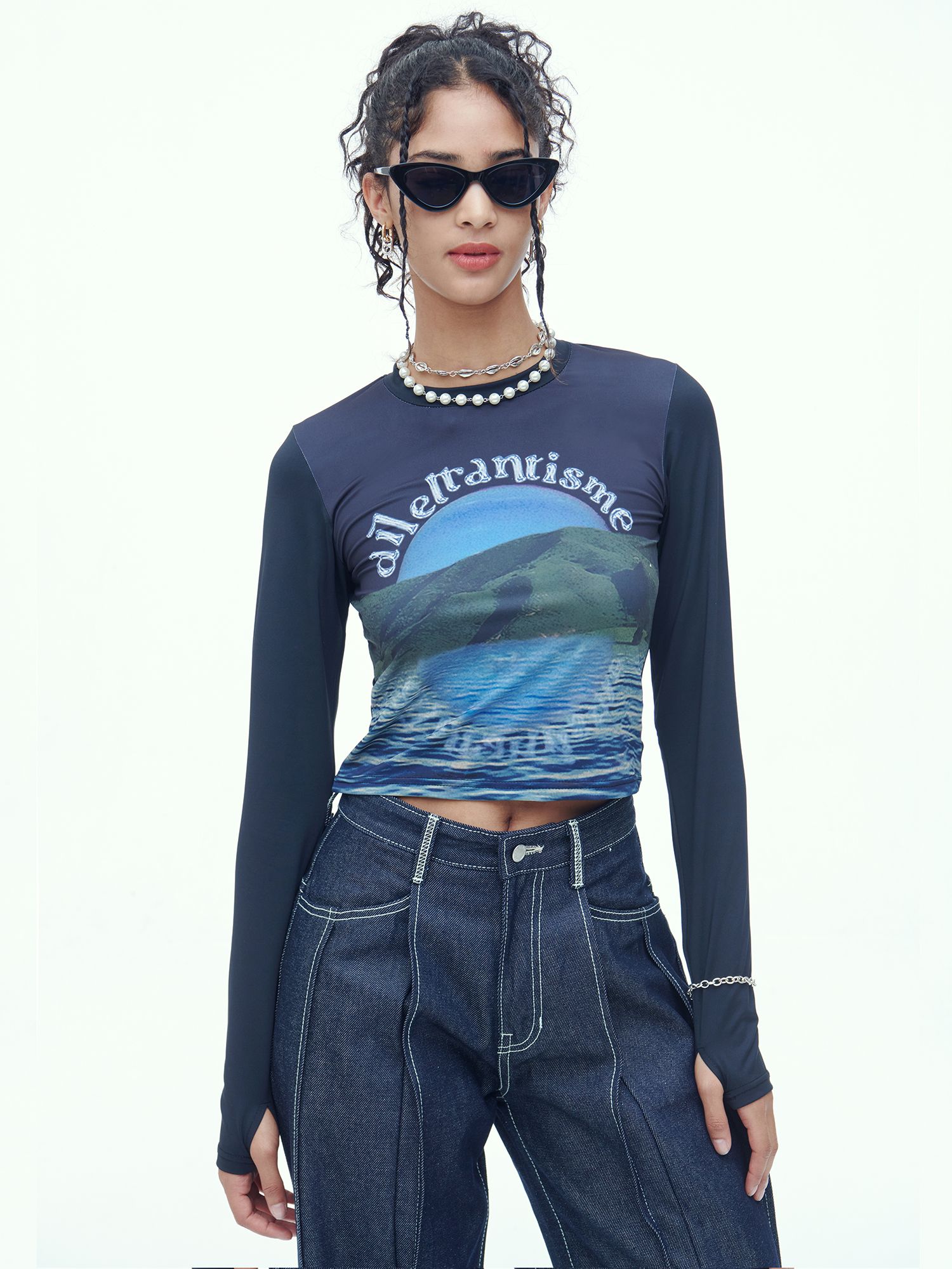 MUSINSA | DILETTANTISME Moon Warmer graphic cropped T-shirt