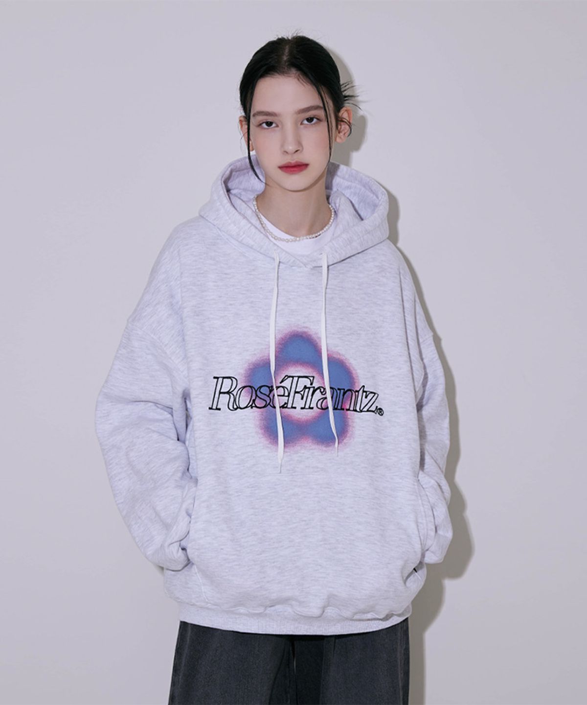 로제프란츠(ROSEFRANTZ) Spray Flower Hoodie [White melange]