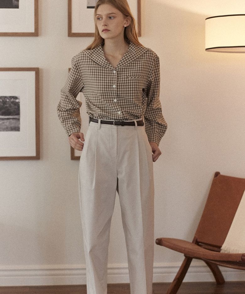 Comfort Two-Tuck Pants - Cream Beige