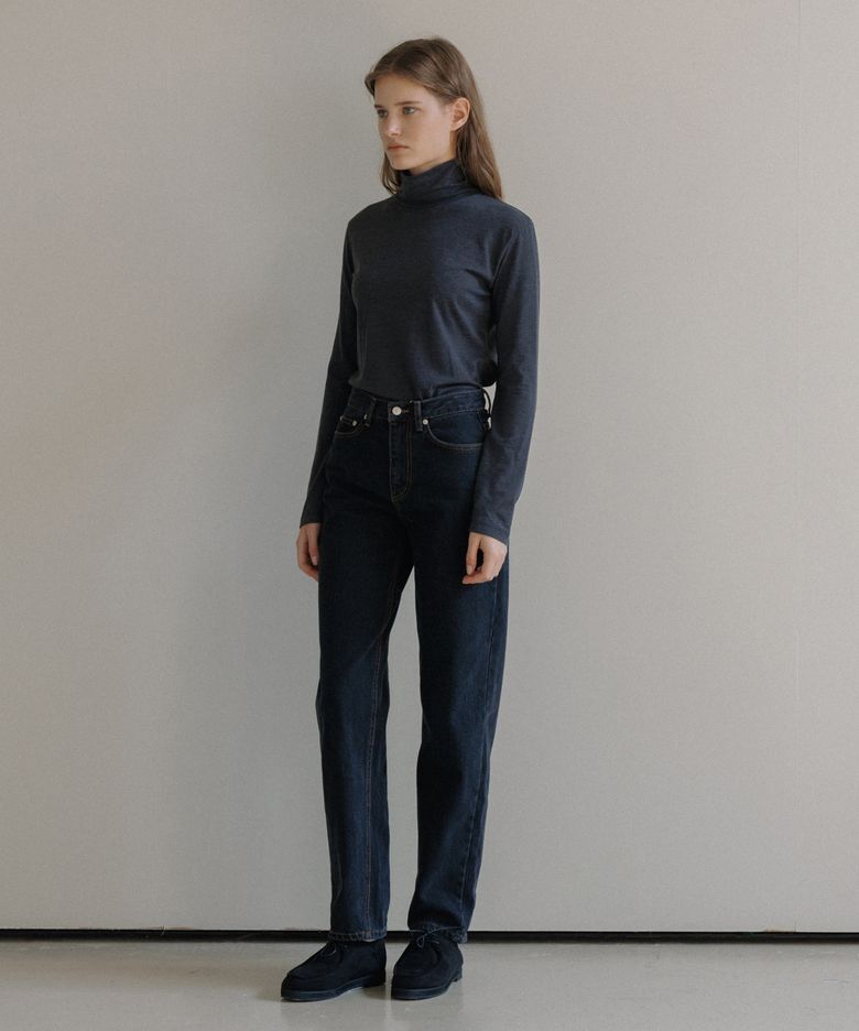 Pony washed denim