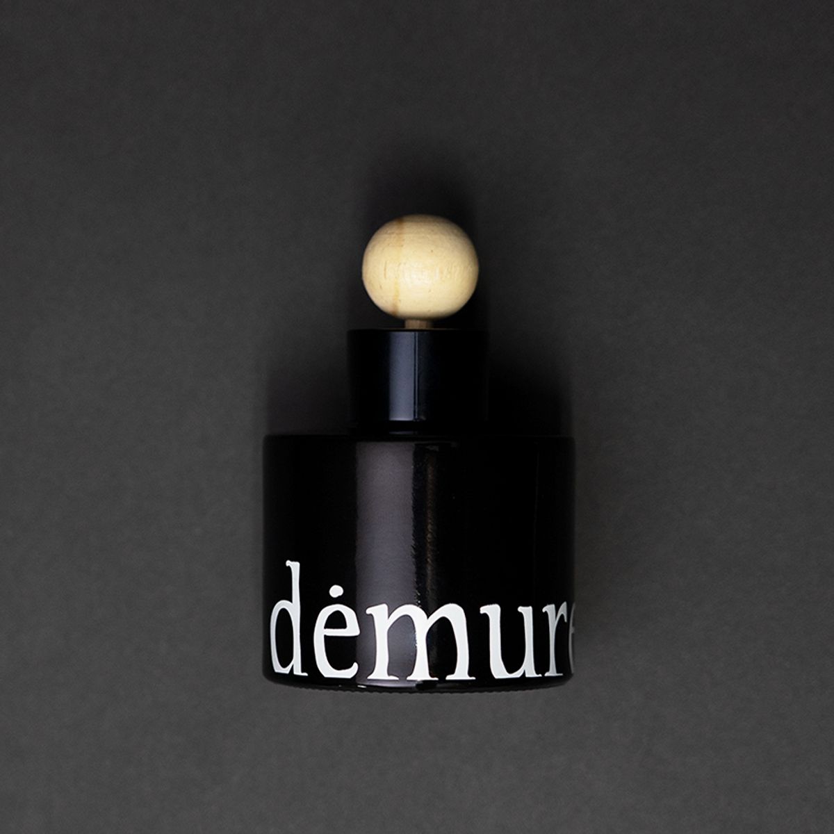 디뮤어(DEMURE) 차량용 방향제 더블랙 디퓨저 100ml