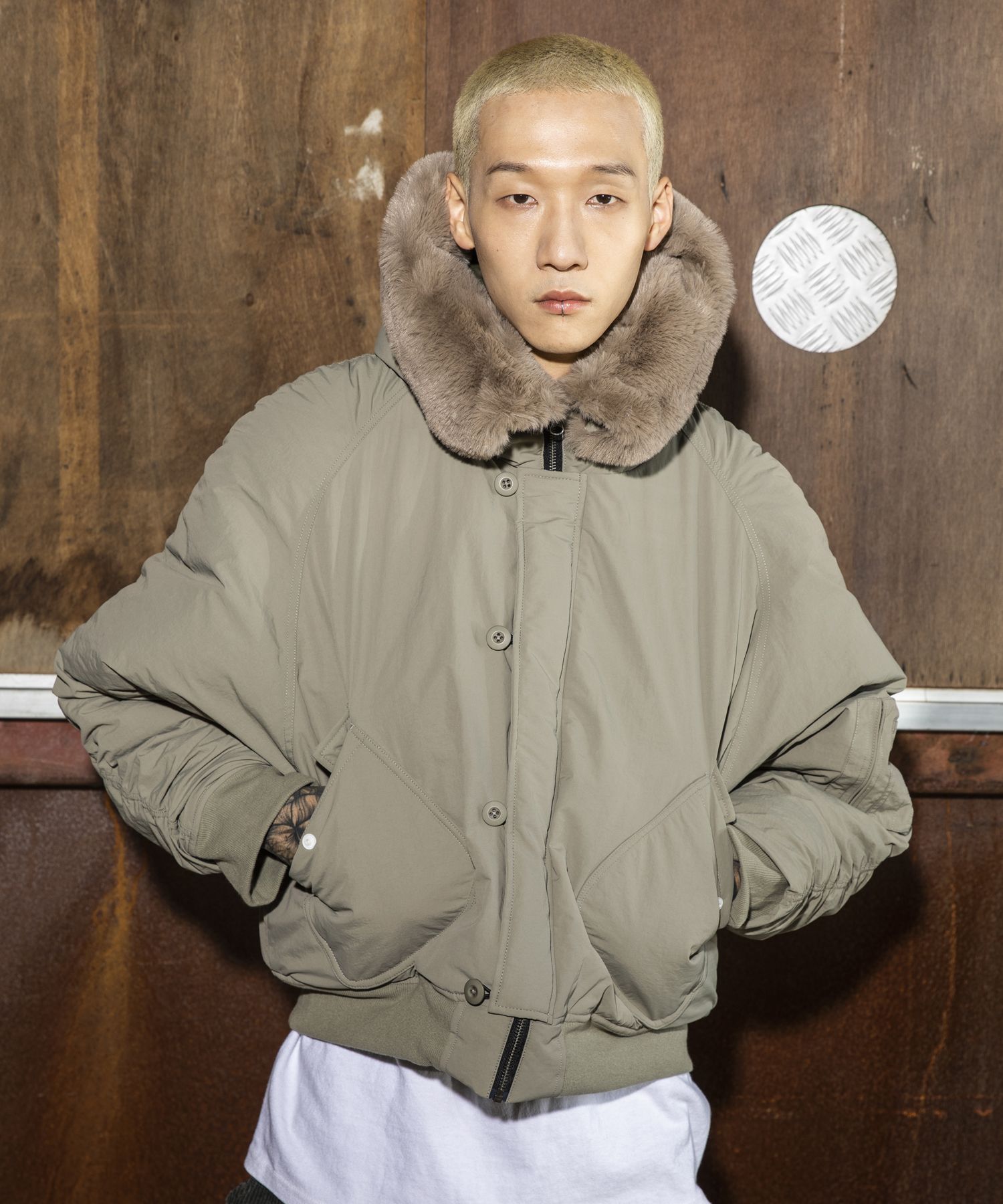 MUSINSA公式 | XTONZ XJ73 Lena N-2B Parka (KHAKI)