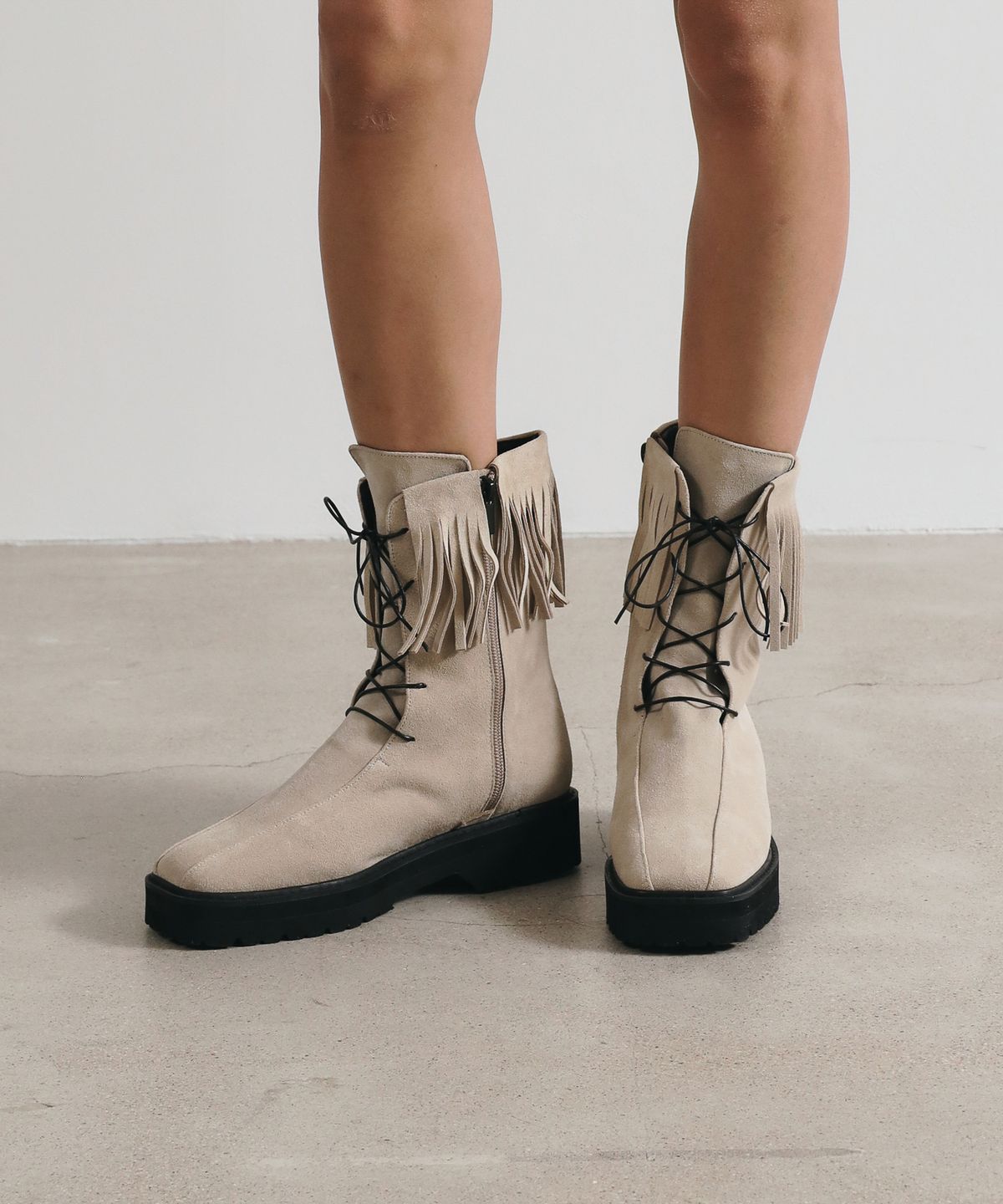 트윗비피(TWVP) BOHEME FRINGE ANKLE BOOTS 22F08IV 보엠 프린지 앵클부츠