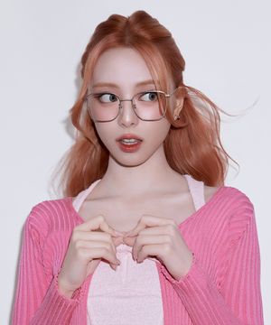 [유나(ITZY) 착용] PICK_오버사이즈 스퀘어