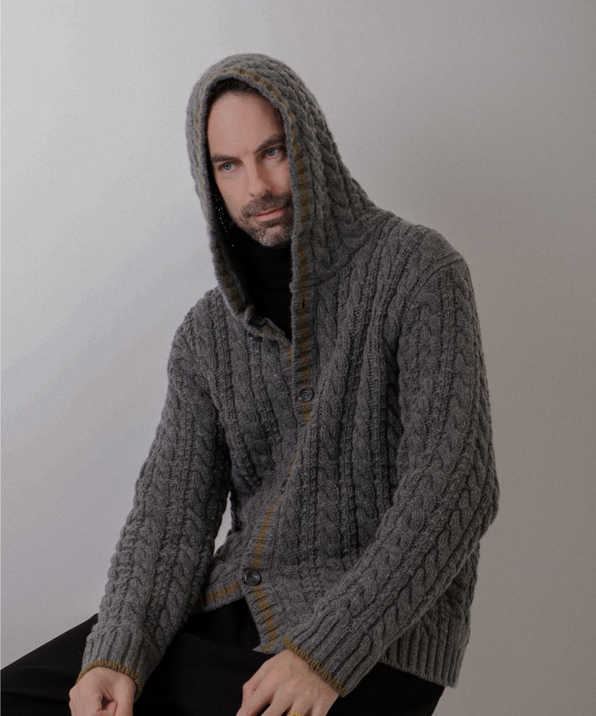 테스터먼트(TESTAMENT) Cable Hood Cardigan (Gray)