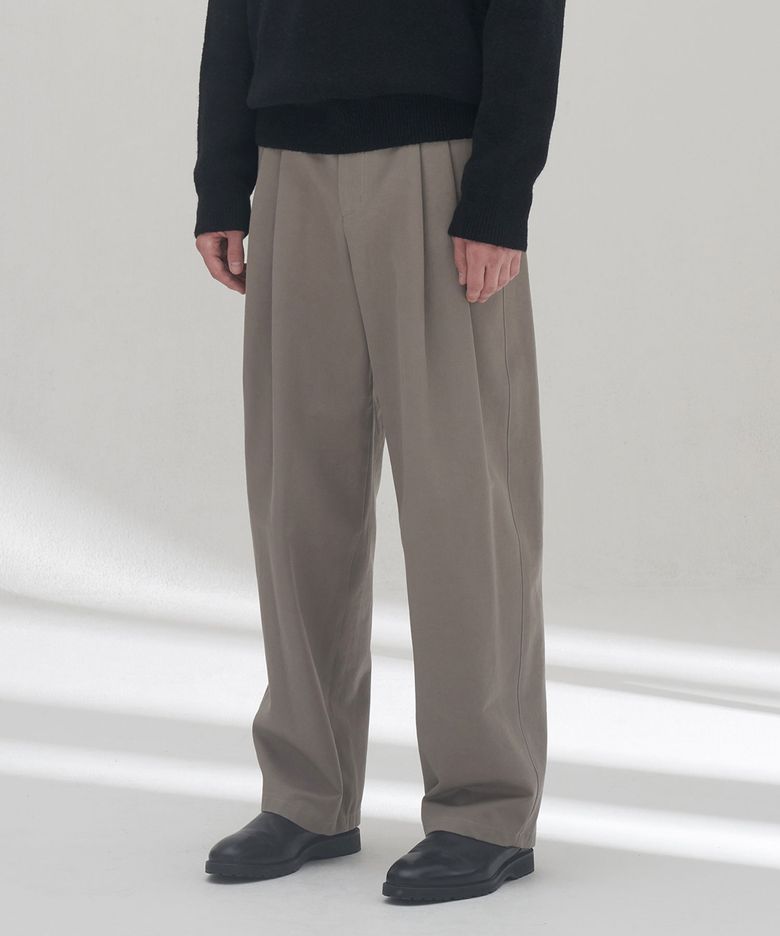 투턱 벌룬 치노팬츠_PALE KHAKI